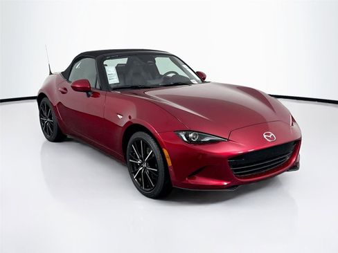 Certified 2025 MAZDA MX-5 Miata Grand Touring image 9