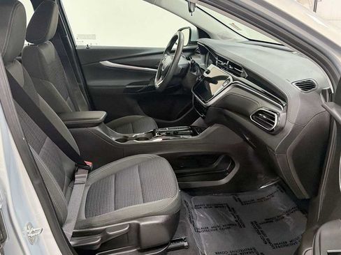 Used 2023 Chevrolet Bolt EUV LT w/ Driver Confidence Package FWD image 29