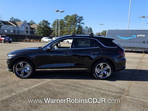 Used 2025 Genesis Electrified GV70 w/ Prestige Package image 4