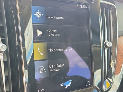 Used 2022 Volvo S60 B5 Momentum image 26