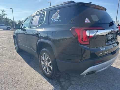 Certified 2020 GMC Acadia SLT w/ Driver Alert Package II image 3