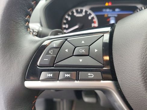 Used 2024 Nissan Altima 2.5 SR FWD image 23