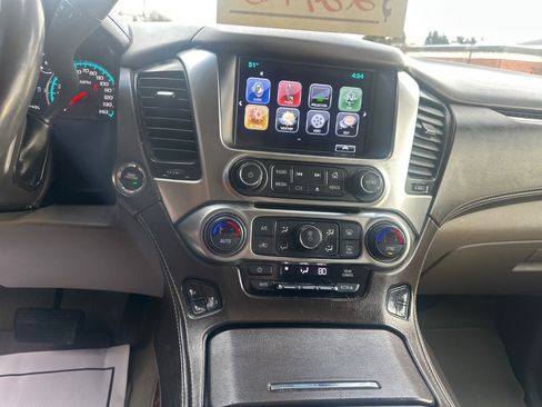 Used 2017 Chevrolet Suburban Premier image 25