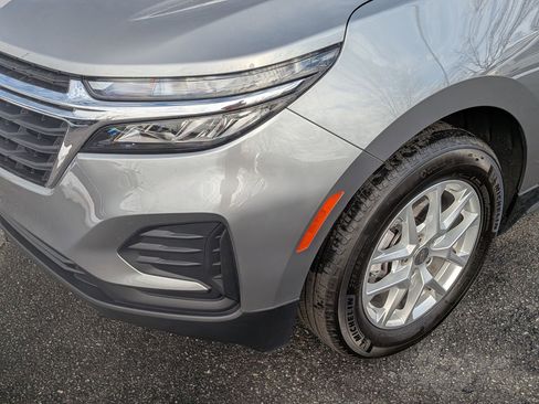 Certified 2024 Chevrolet Equinox LS w/ LS Convenience Package image 11