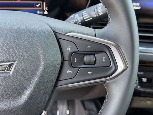 New 2026 Chevrolet Trax ACTIV w/ Sunroof Package FWD image 12