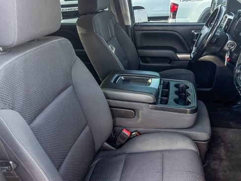 Used 2018 Chevrolet Silverado 1500 LT w/ LT Eassist Package image 35