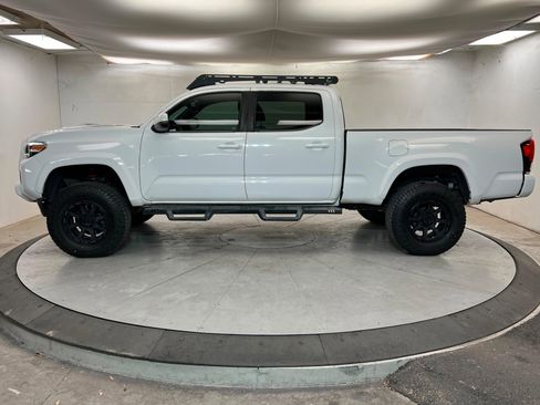 Used 2019 Toyota Tacoma TRD Sport w/ TRD Premium Sport Package image 2