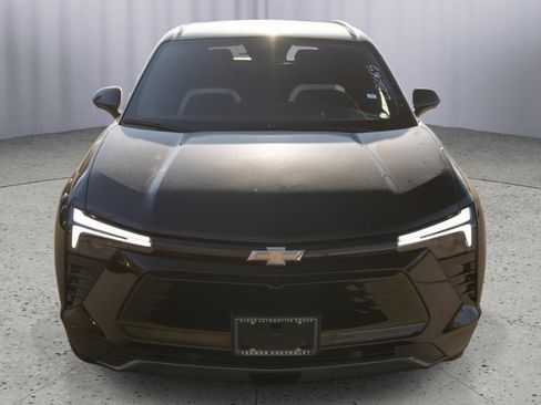 New 2026 Chevrolet Blazer EV LT image 2
