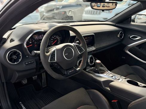 Used 2024 Chevrolet Camaro ZL1 RWD image 28