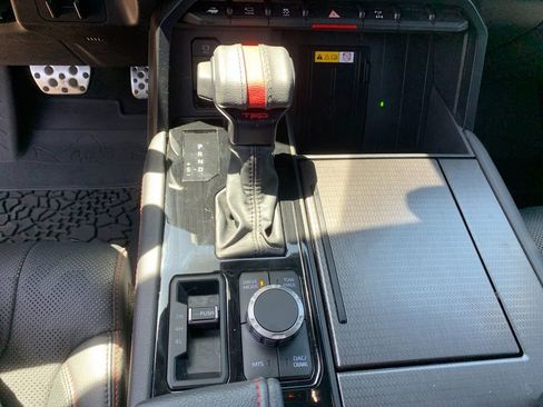 Used 2024 Toyota Sequoia TRD Pro AWD/4WD image 27