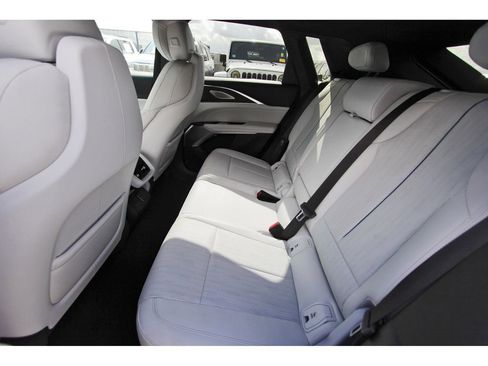 Certified 2023 Cadillac Lyriq 2WD image 7