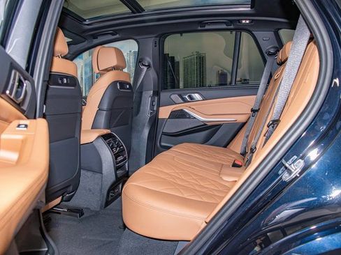 Used 2026 BMW X5 M60i w/ Climate Comfort Package AWD/4WD image 22