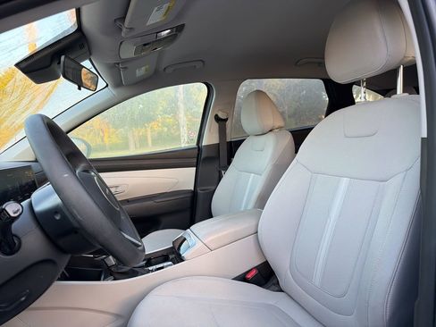 Used 2025 Hyundai Tucson SEL FWD image 9