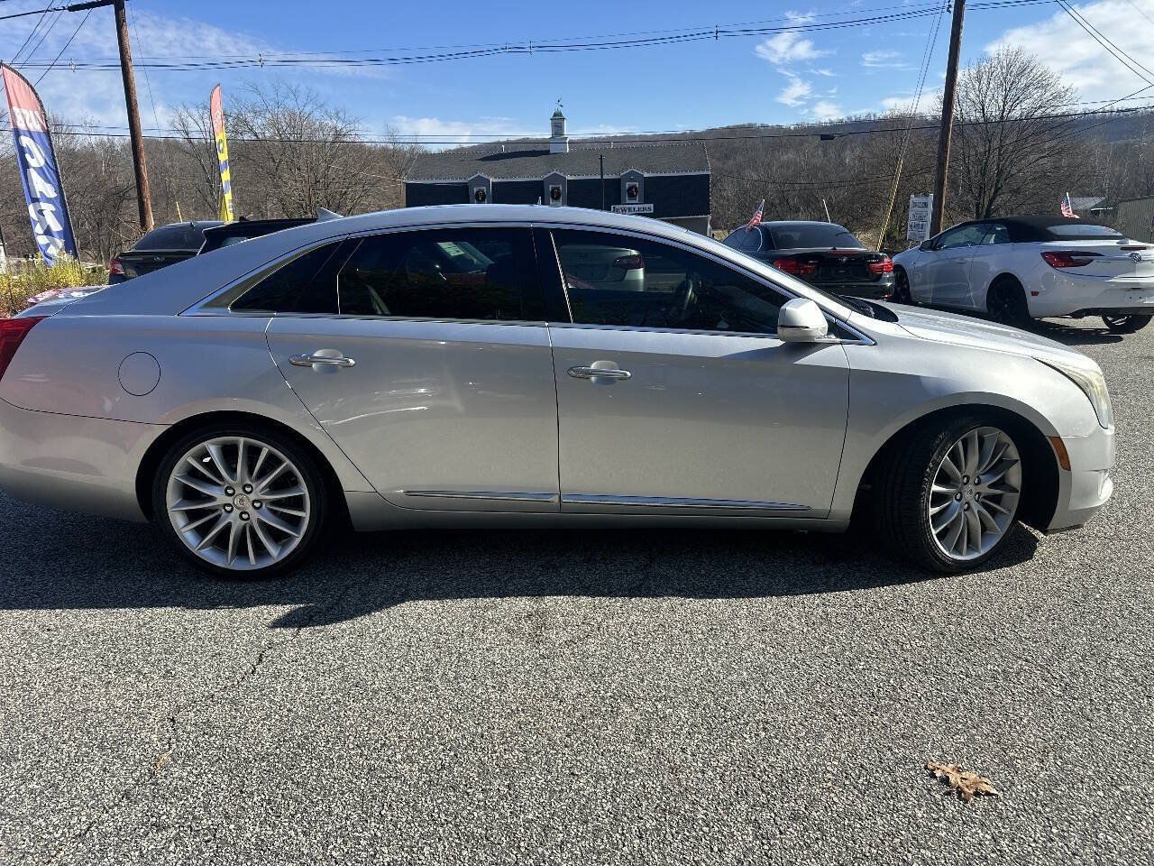 Used 2013 Cadillac XTS Platinum AWD/4WD image 5