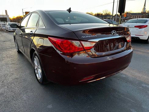 Used 2012 Hyundai Sonata GLS w/ Popular Equipment Pkg FWD image 5