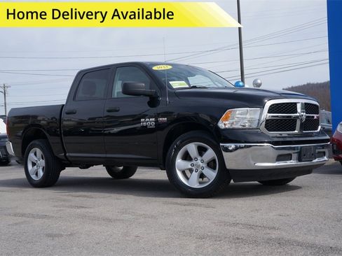 Used 2023 RAM 1500 Classic SLT image 1