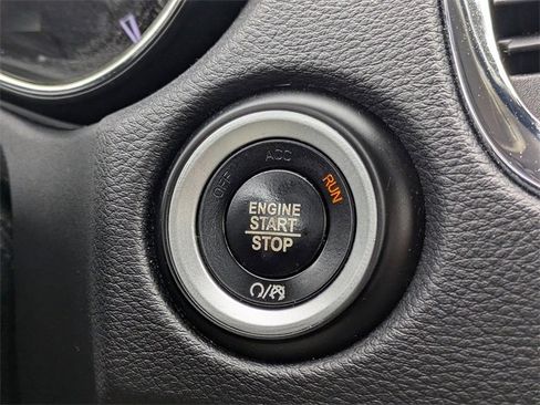 Used 2017 Dodge Durango SXT w/ Quick Order Package 23B image 32