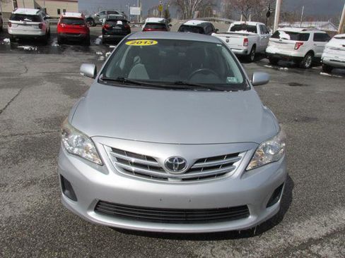 Used 2013 Toyota Corolla LE image 2