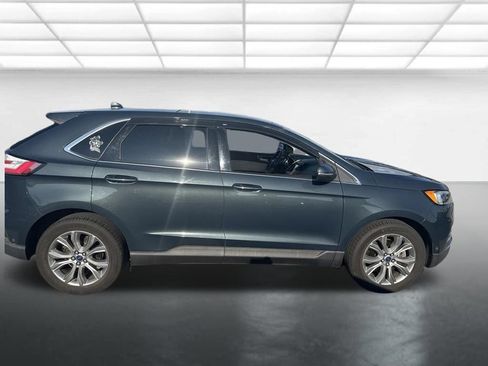Used 2019 Ford Edge Titanium w/ Equipment Group 301A AWD/4WD image 4