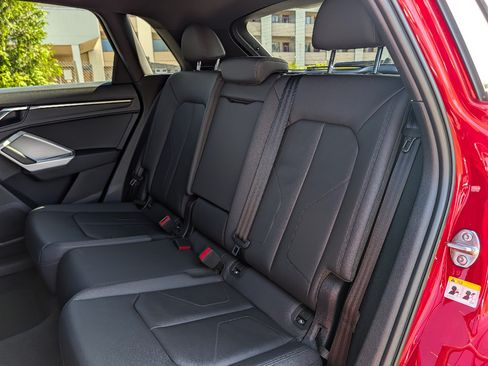 Used 2024 Audi Q3 2.0T Premium AWD/4WD image 18