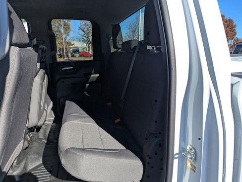 New 2026 GMC Sierra 2500 Pro w/ Convenience Package image 12