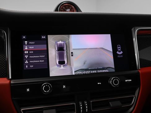 Certified 2025 Porsche Macan GTS image 49