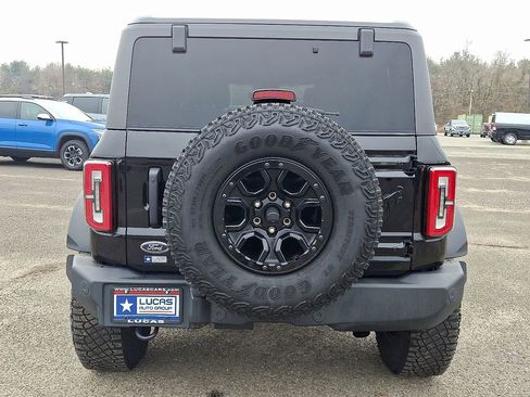 Used 2024 Ford Bronco Wildtrak image 10