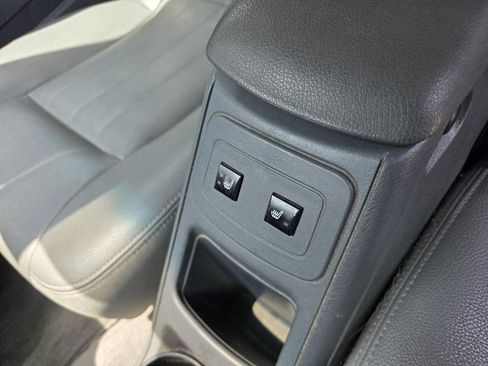 Used 2007 Dodge Dakota SLT w/ Sport Appearance Group AWD/4WD image 13