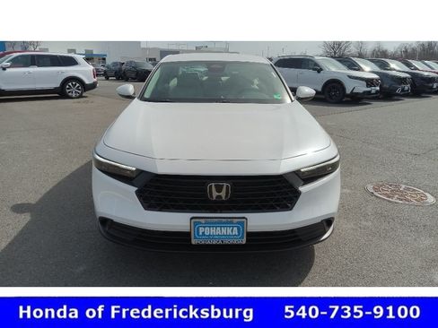 Certified 2025 Honda Accord LX image 4