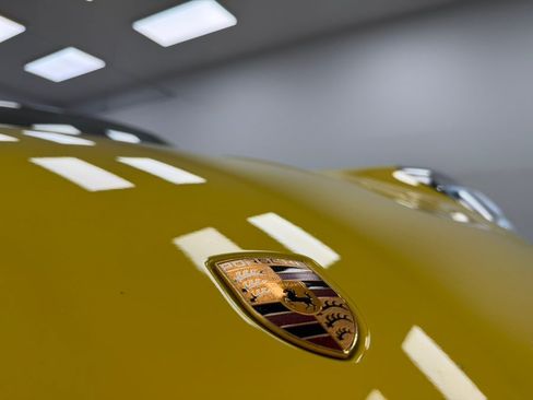 Used 2022 Porsche 911 Turbo S AWD/4WD image 75