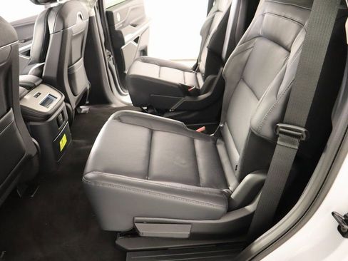 New 2025 Lincoln Navigator Reserve AWD/4WD image 12
