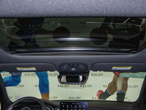 Used 2023 Genesis G70 2.0T w/ Sport Prestige Package image 14