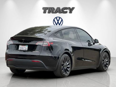 Used 2022 Tesla Model Y Performance AWD/4WD image 4