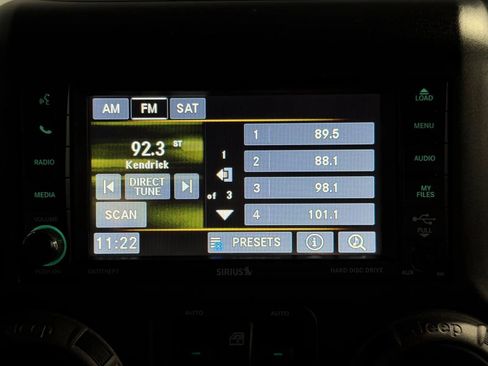 Used 2017 Jeep Wrangler Sport w/ Quick Order Package 24S AWD/4WD image 30