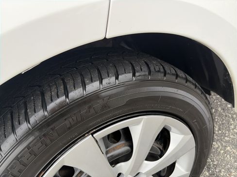 Used 2020 Toyota Corolla LE FWD image 15
