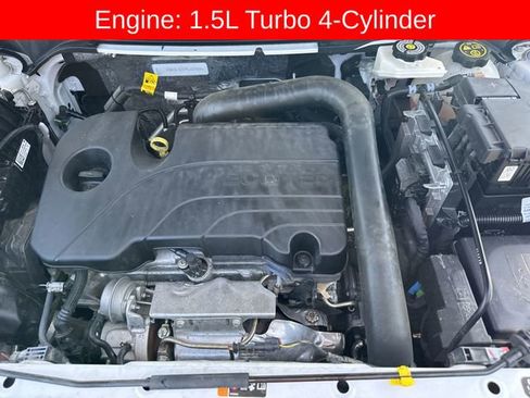 Used 2023 GMC Terrain AT4 w/ LPO, Floor Liner Package AWD/4WD image 30