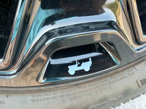 Used 2018 Jeep Wrangler Sport image 20