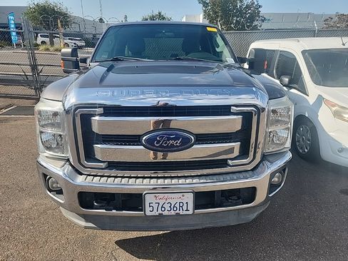 Used 2014 Ford F250 XLT AWD/4WD image 2