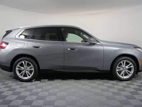 Certified 2025 BMW X3 xDrive30i w/ Convenience Package image 2