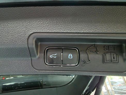Used 2021 Ford Explorer ST w/ Equipment Group 401A AWD/4WD image 23