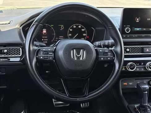 Used 2025 Honda Civic Sport image 8
