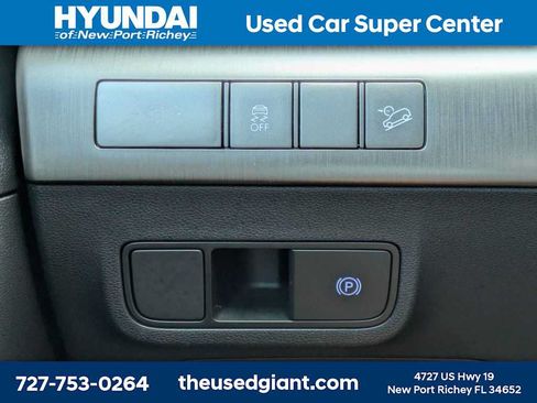 Certified 2024 Hyundai Kona SEL FWD image 28