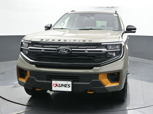 New 2025 Ford Expedition Tremor image 3