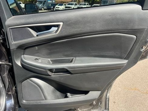Used 2024 Ford Edge SEL w/ Convenience Package AWD/4WD image 13