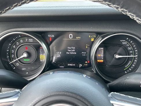 Used 2022 Jeep Wrangler Unlimited Sahara w/ Safety Group image 12