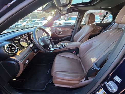 Used 2017 Mercedes-Benz E 300 RWD Sedan image 20