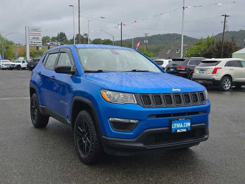 Used 2019 Jeep Compass Sport FWD image 7