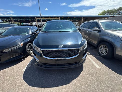 Used 2021 Kia Sedona LX FWD image 5