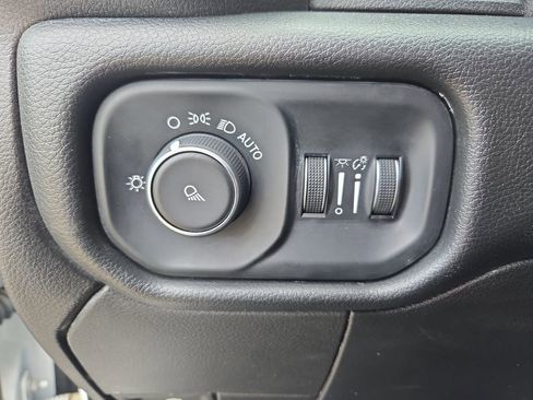 Used 2019 RAM 2500 Big Horn AWD/4WD image 27