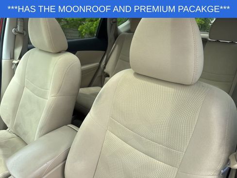 Used 2015 Nissan Rogue SV w/ SV Premium Package image 14